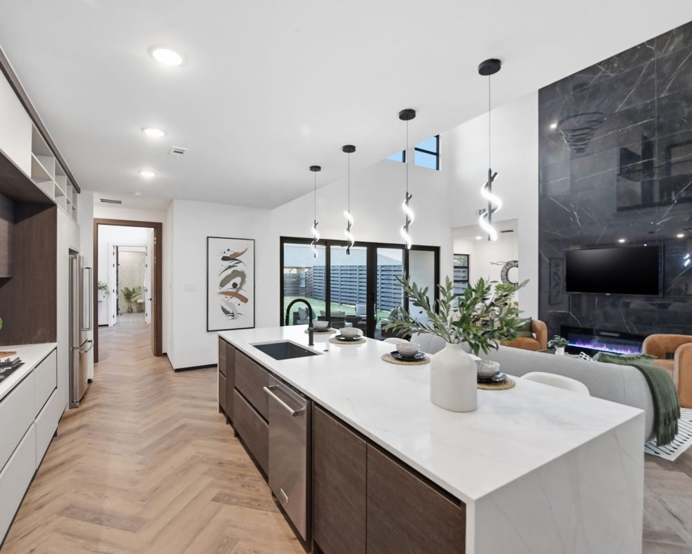 THE DAWN 3906 Longhorn 04