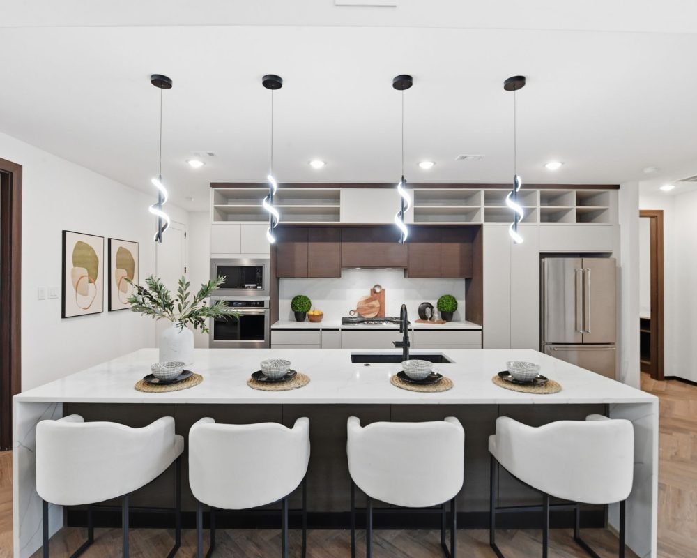 THE DAWN 3906 Longhorn 05