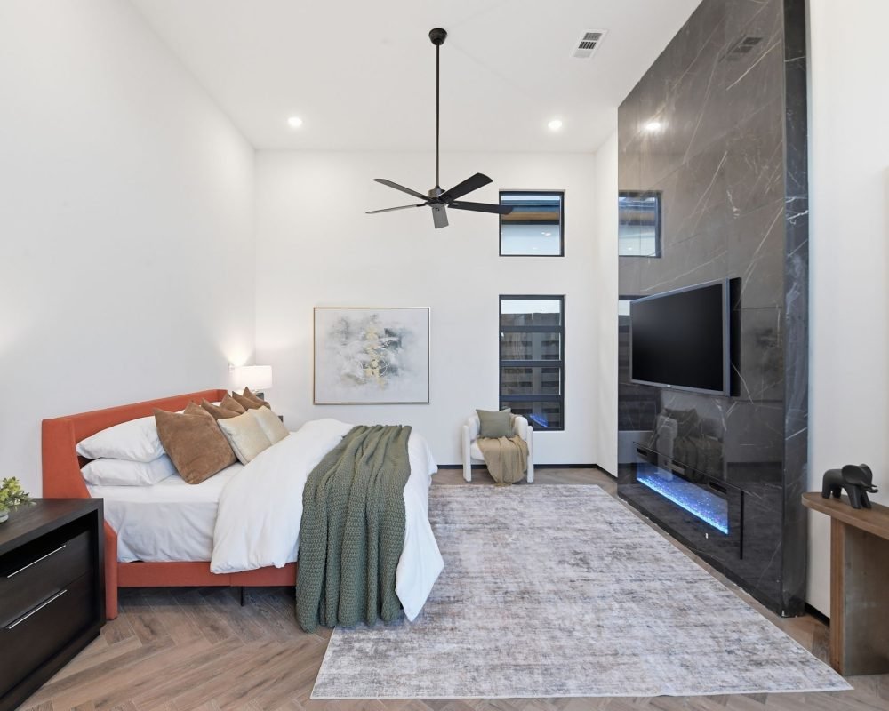 THE DAWN 3906 Longhorn 06