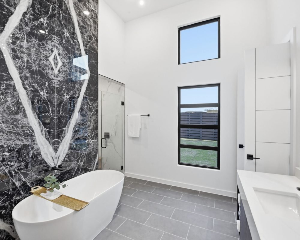 THE DAWN 3906 Longhorn 12